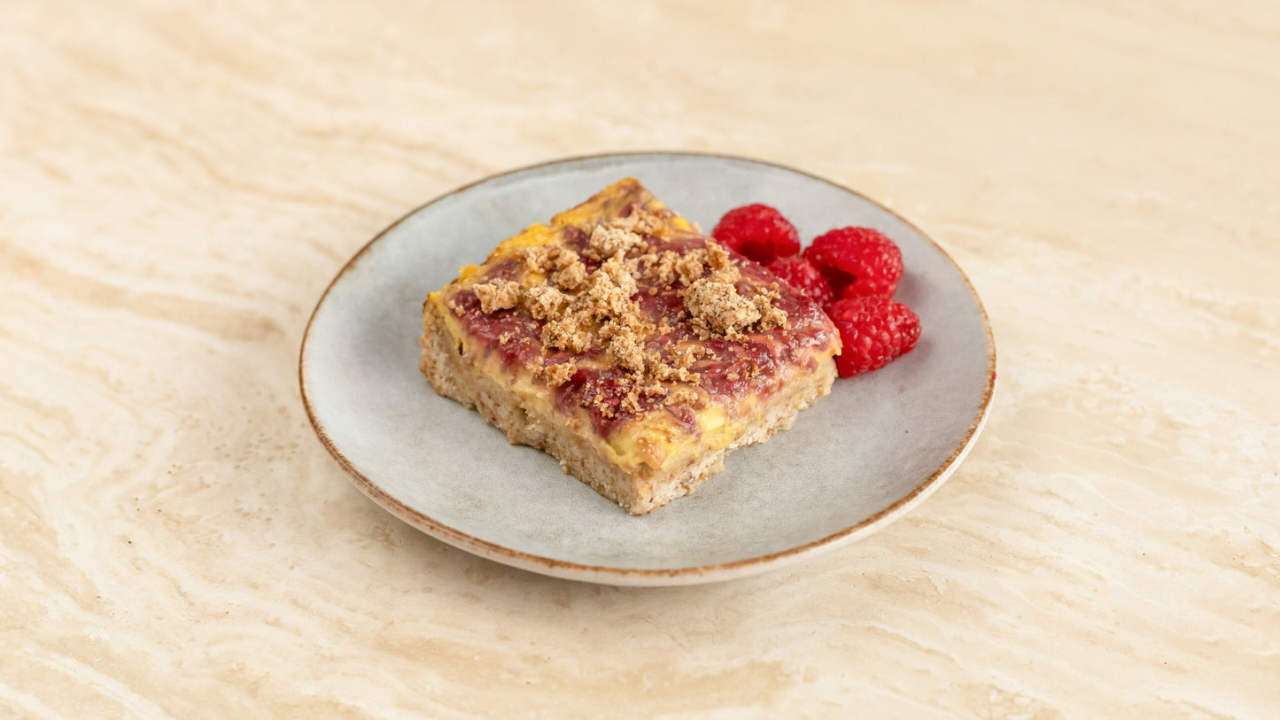 Raspberry Custard Crumble